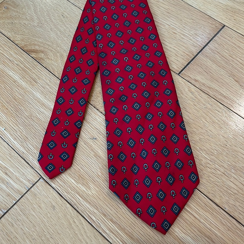 Lord & Taylor Red & Light Green Diamond Print Silk Tie